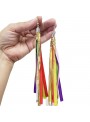 Brinco Fitas Coloridas com Lantejoulas Carnaval 16cm O Par Adereços de Carnaval