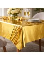 Toalha de Mesa Retangular Dourada Metalizada 137cm x 183cm